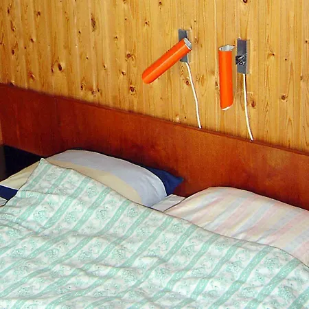 Five-bedroom Holiday In Grenaa 度假居 Stokkebro